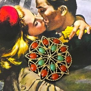 Sarah Coventry pin. Vintage